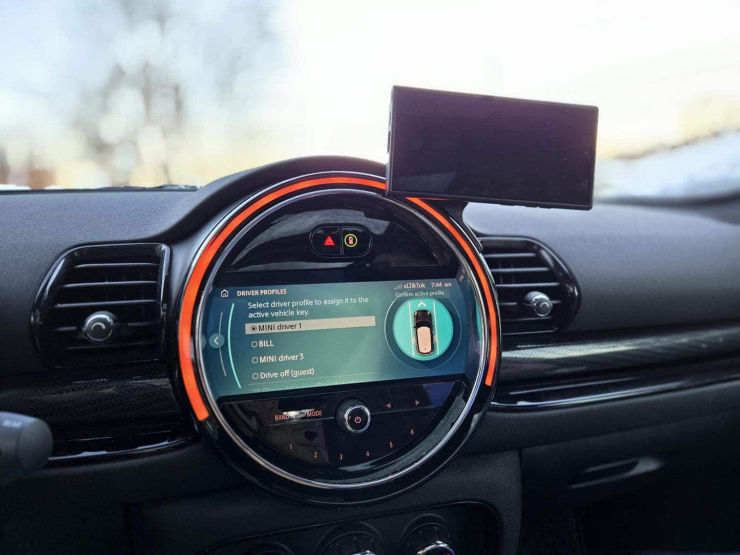 3D-Printed Mini Cooper MagSafe Compatible Magnet Car Mount – The Ultimate Mounting Solution for F series Mini Coopers DIY KIT